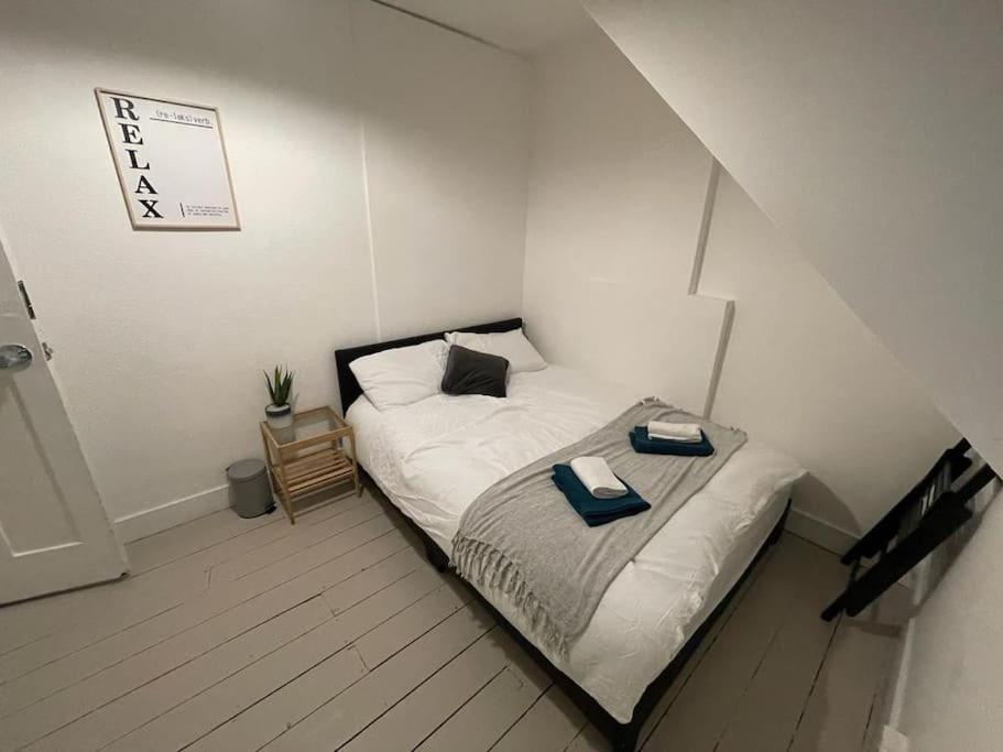 Beautiful 2 Bedroom On Tower Bridge Λονδίνο Εξωτερικό φωτογραφία
