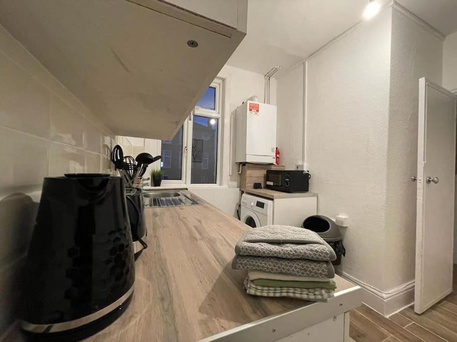 Beautiful 2 Bedroom On Tower Bridge Λονδίνο Εξωτερικό φωτογραφία